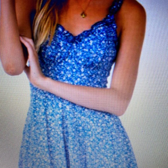 SOLD Princess Polly Romper - Picture 2 of 6